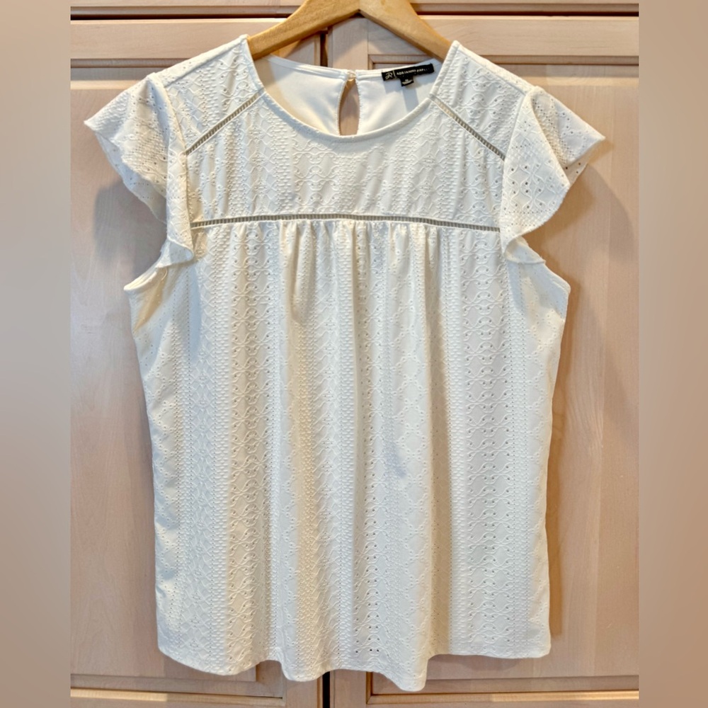 Adrianna Pappel Cream Eyelet Flutter Sleeve Blouse